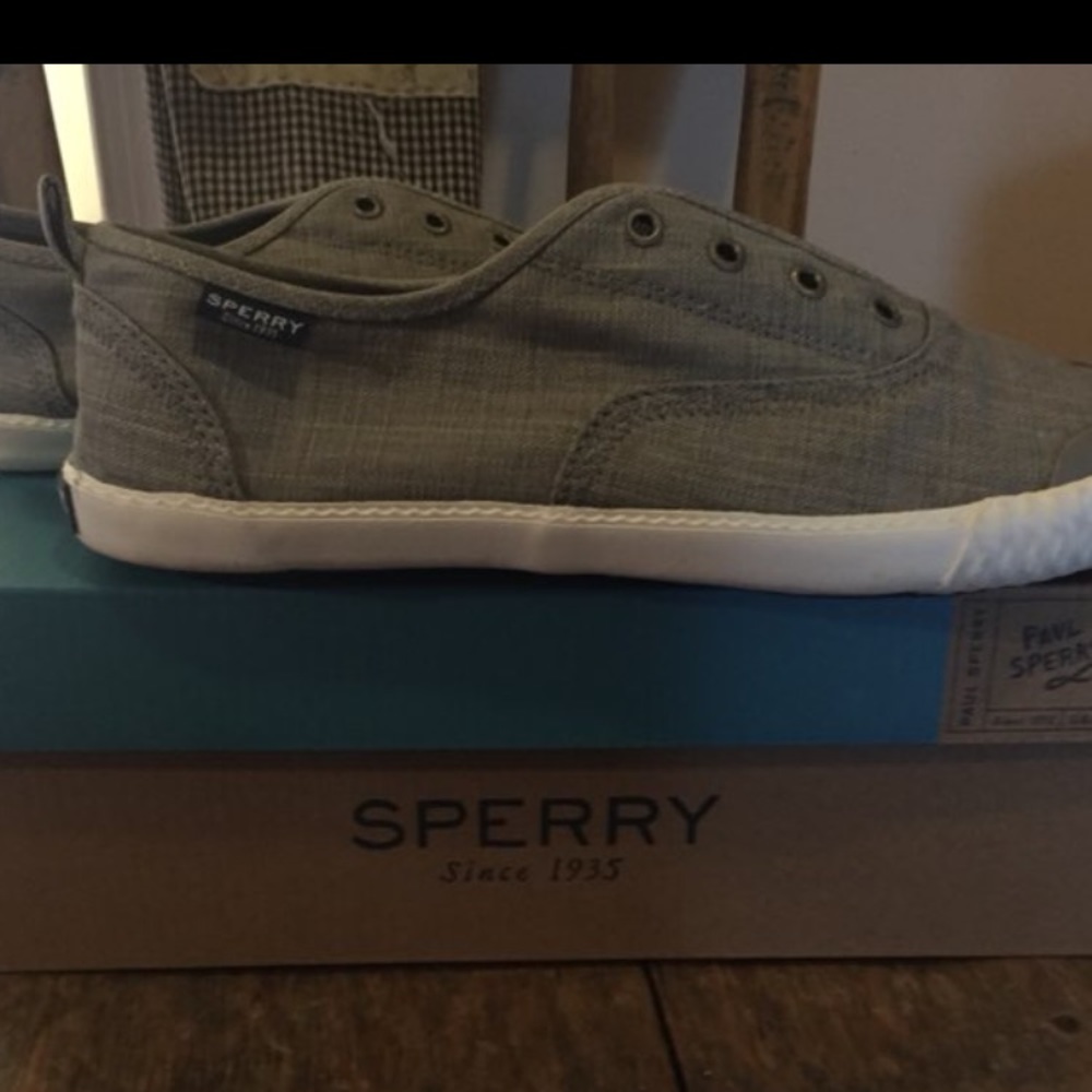 Women’s Sperry Sayel Clew Taupe 9.5